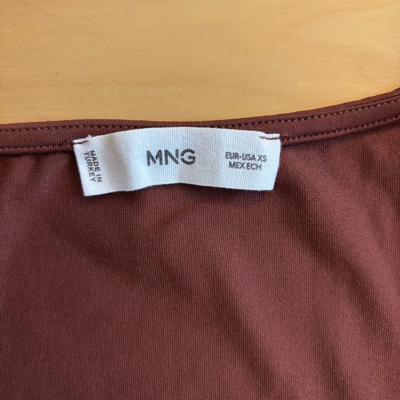 Mango Square Neck Sleeveless Crop Tank Top, size XS - Picture 3 of 3